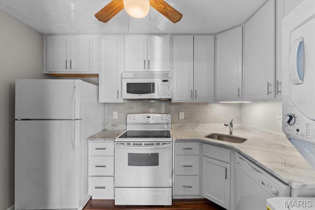 Brentwood Forest Condo - Residential