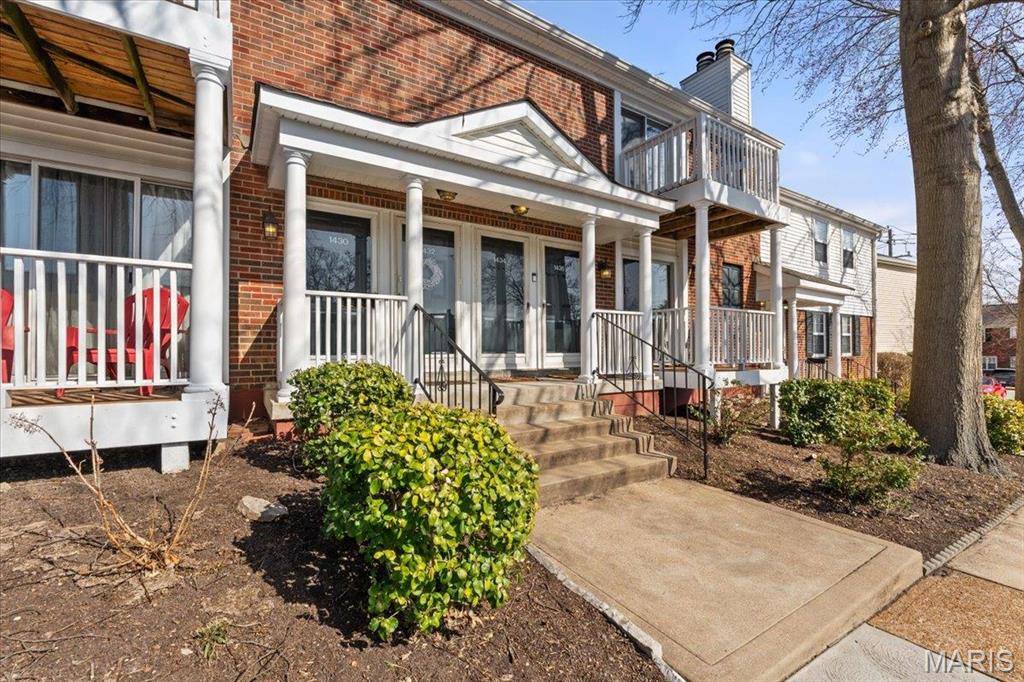 Brentwood Forest Condo - Residential