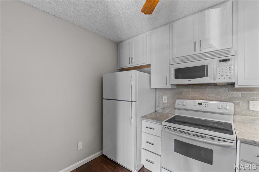 Brentwood Forest Condo - Residential