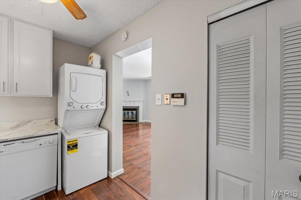 Brentwood Forest Condo - Residential