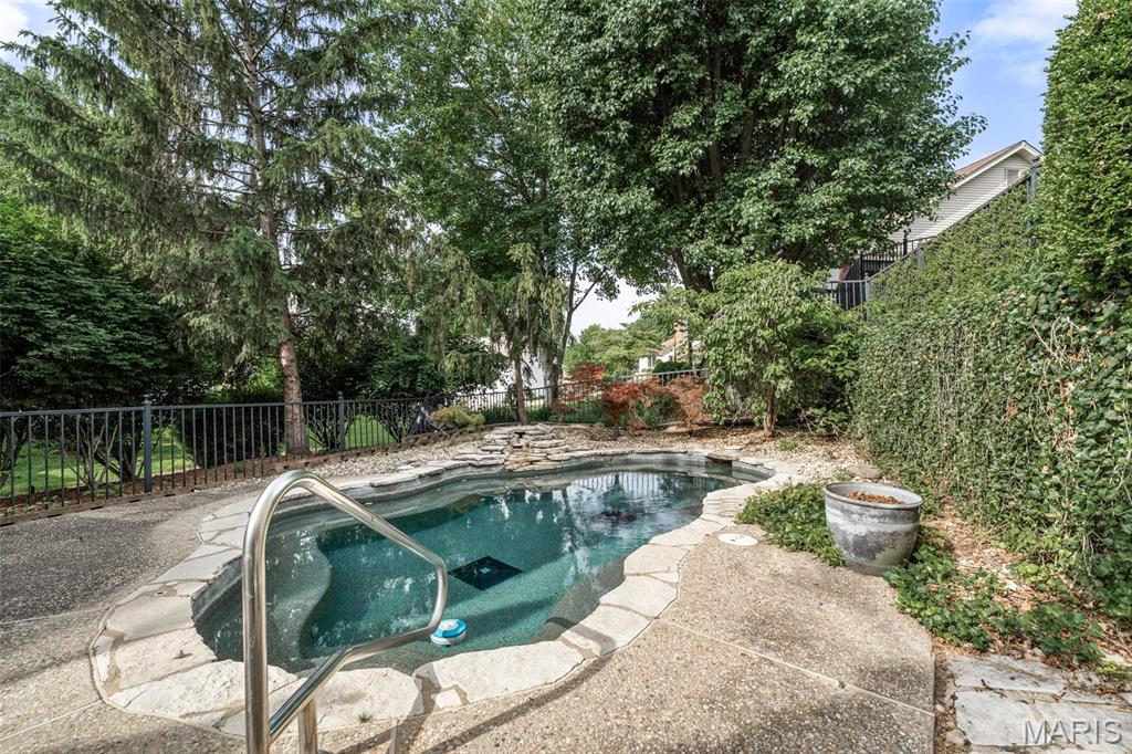 Edgemont - Residential