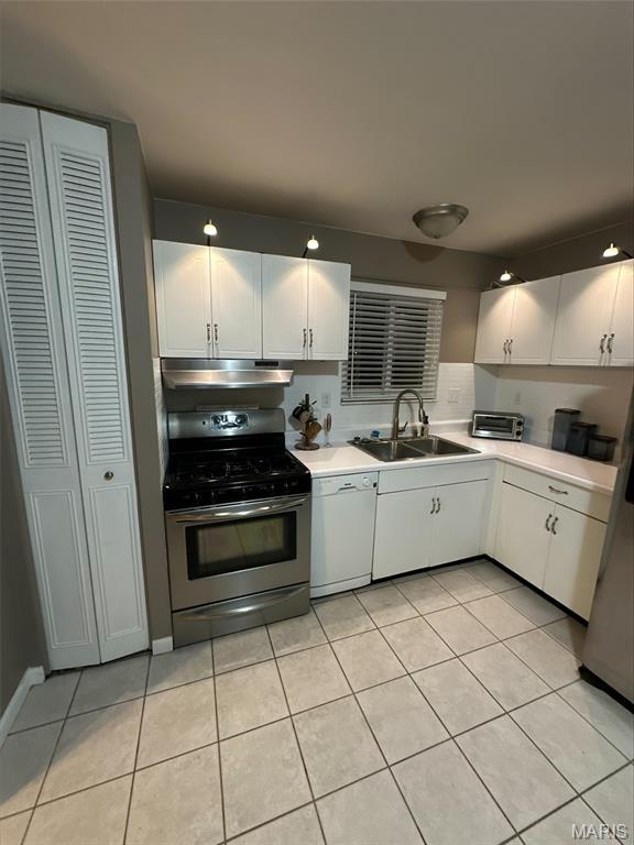 St Chas Hills #5 - Residential