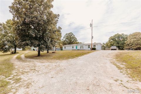10209 Circle Road Dixon MO 65459