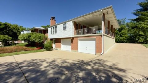 Tiny photo for 9817 Kimker Lane, Sunset Hills, MO 63127 (MLS # 26030621)
