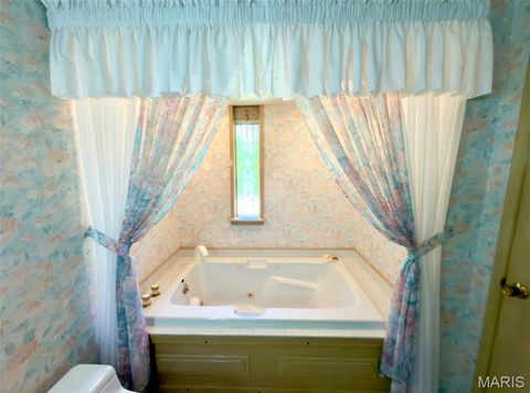 Tiny photo for 9817 Kimker Lane, Sunset Hills, MO 63127 (MLS # 26030621)