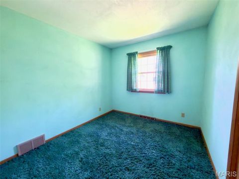 Tiny photo for 9817 Kimker Lane, Sunset Hills, MO 63127 (MLS # 26030621)