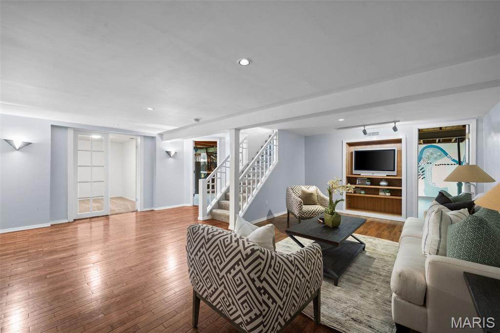Country Lane Woods First Add - Residential