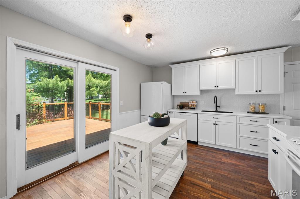 Country Lane Woods First Add - Residential