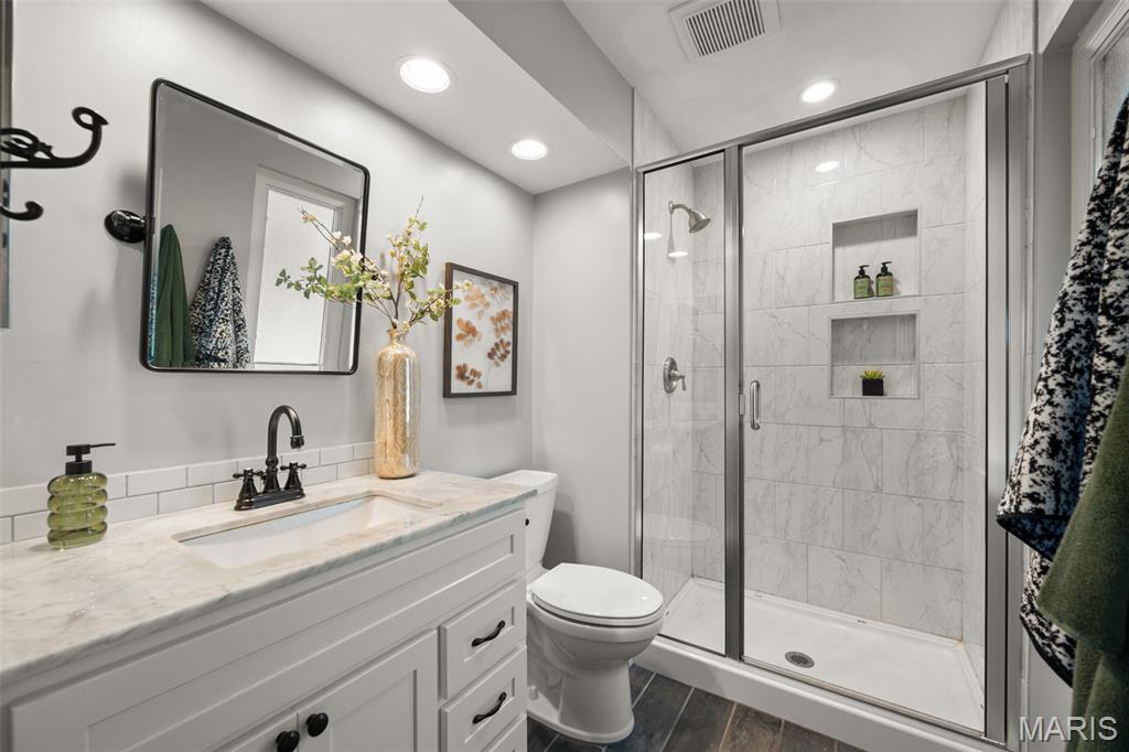 Country Lane Woods First Add - Residential