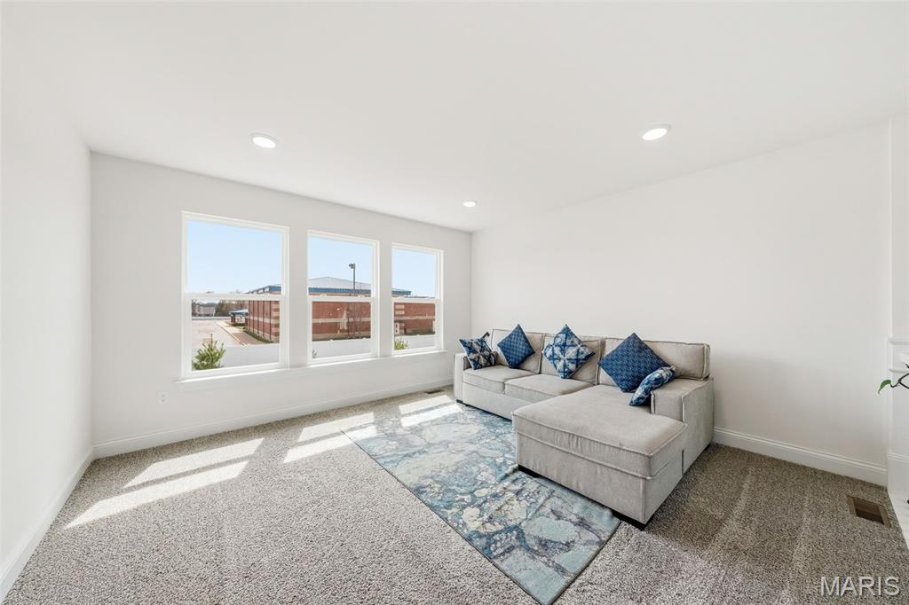 Sommerset Estates - Residential Lease