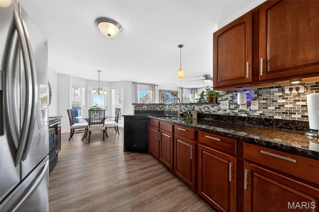 Vlgs At Springhurst #1 - Residential