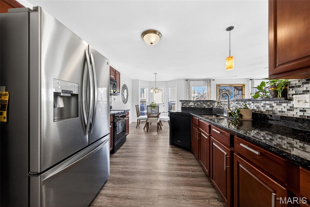 Vlgs At Springhurst #1 - Residential