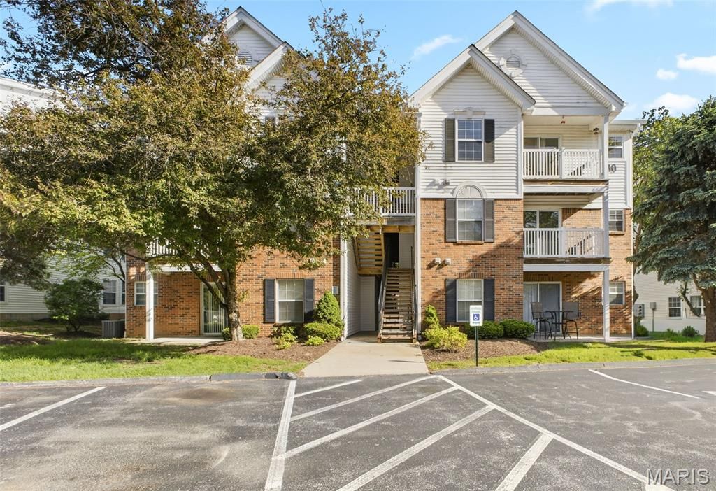 Photo of 430 Benton Drive #A, St Peters, MO 63376 (MLS # 26024274)