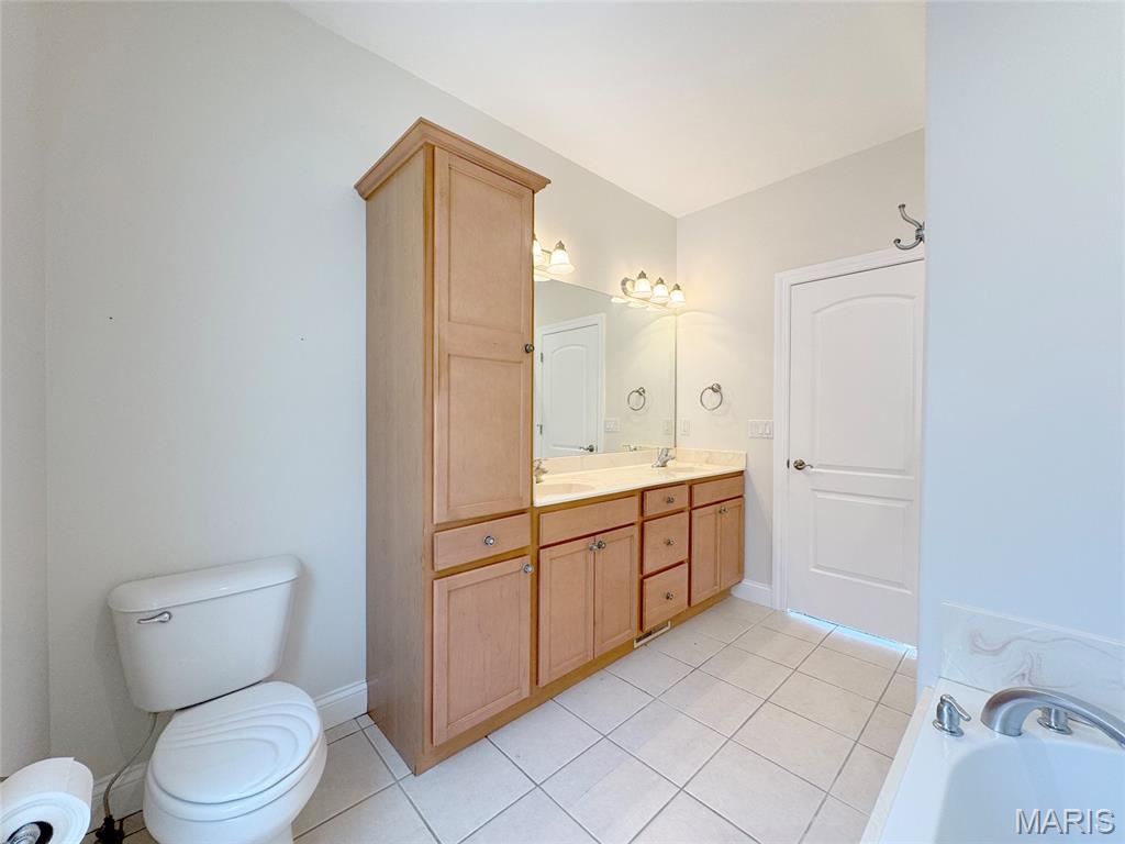 Ledge Stone Estates - Residential