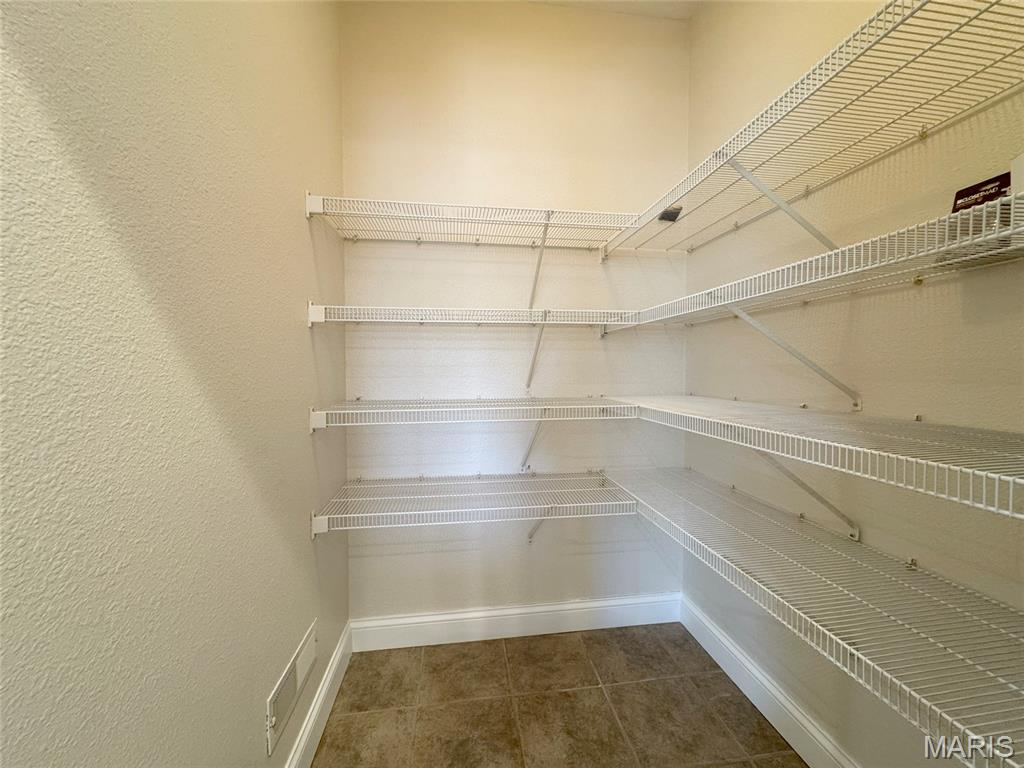 Ledge Stone Estates - Residential