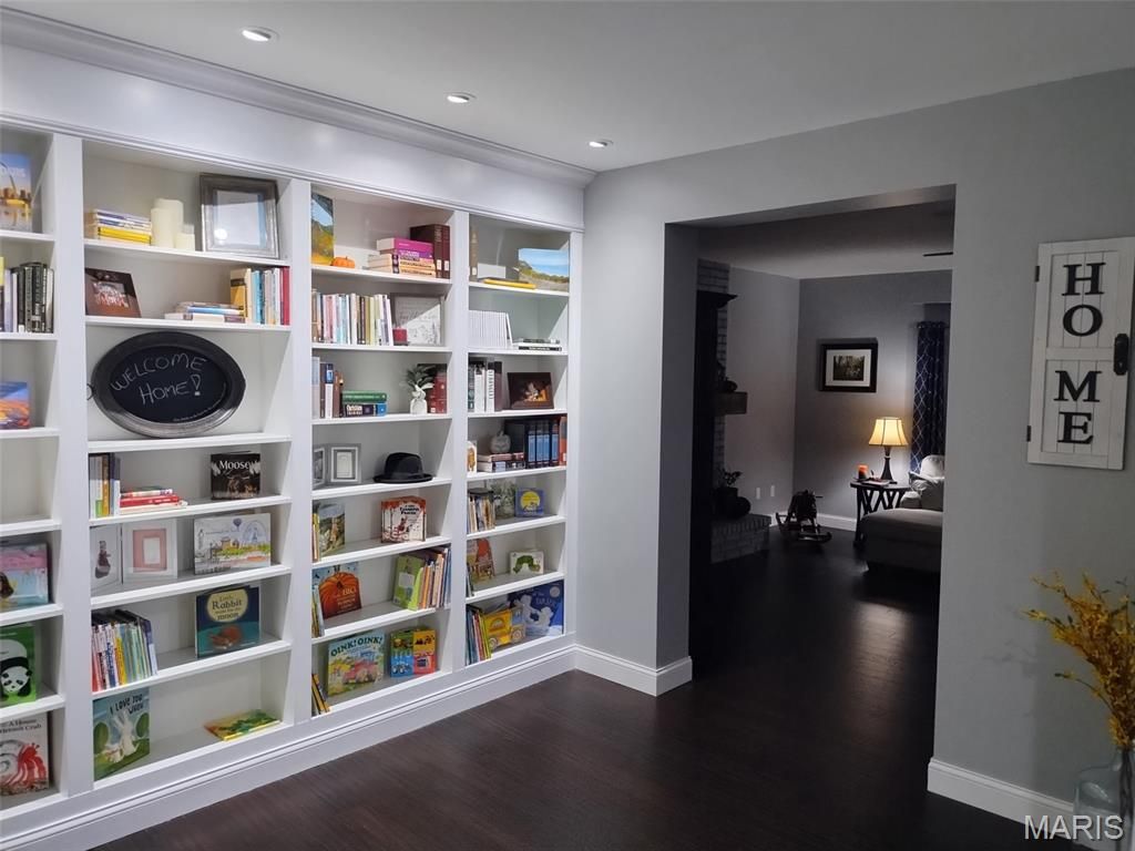 Photo of 7373 Little Oaks Drive, OFallon, MO 63368 (MLS # 25073505)