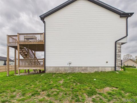 Tiny photo for 197 Majestic, Waynesville, MO 65583 (MLS # 26022277)