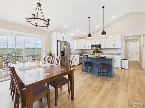 Tiny photo for 197 Majestic, Waynesville, MO 65583 (MLS # 26022277)