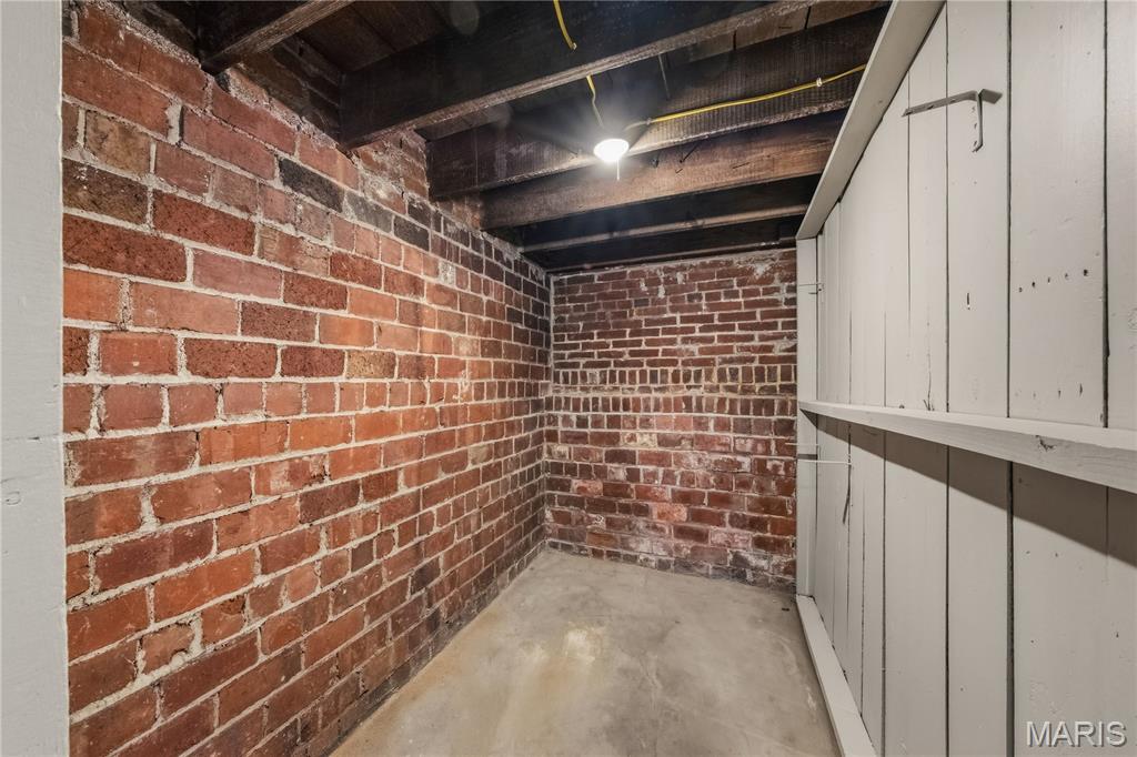 Taylors Add - Residential Lease