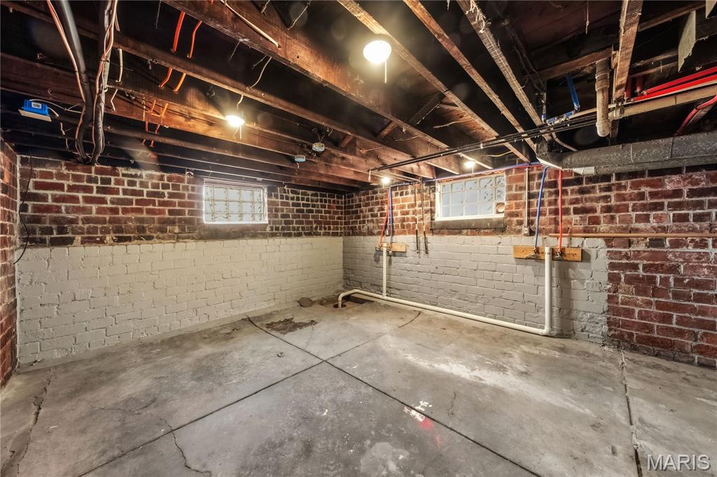 Taylors Add - Residential Lease