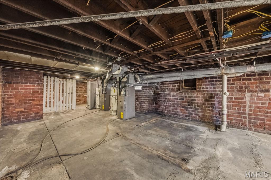 Taylors Add - Residential Lease