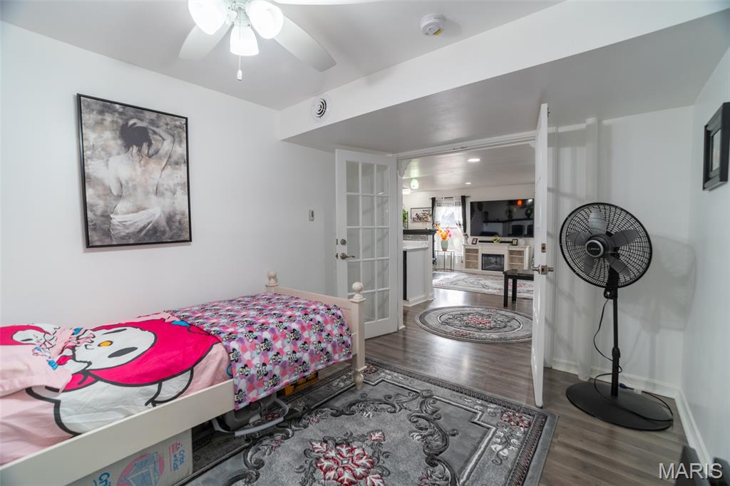 Pearson Pointe Villa - Residential