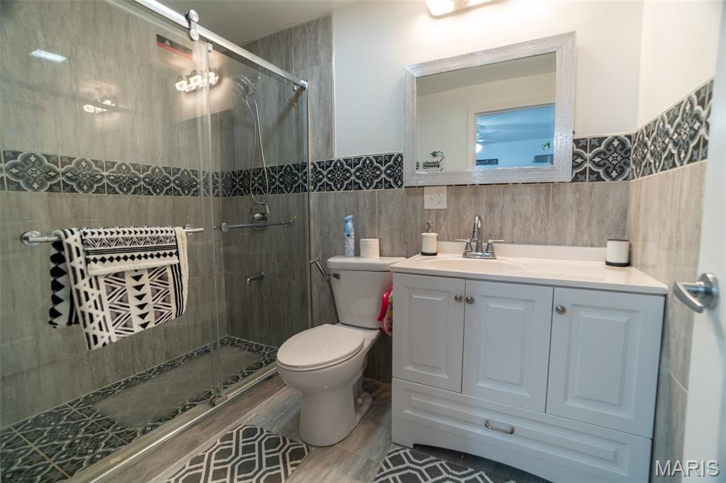 Pearson Pointe Villa - Residential