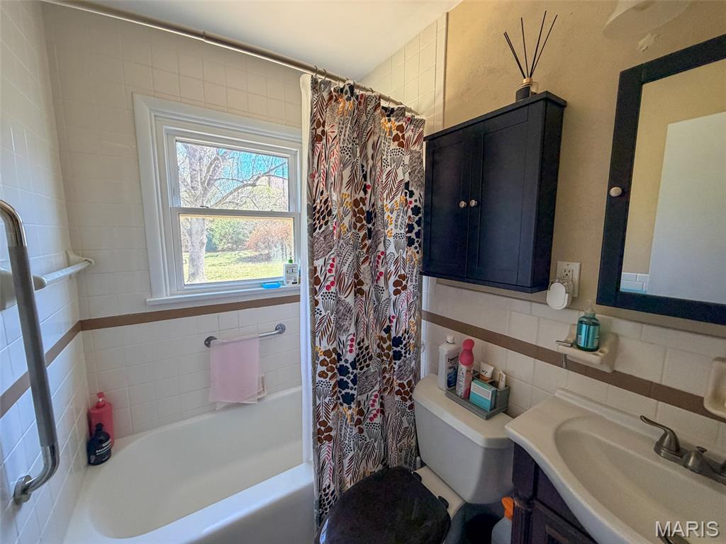 Sunset View 2 - Residential