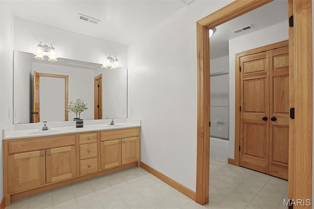 Meadowlake Farm - Residential