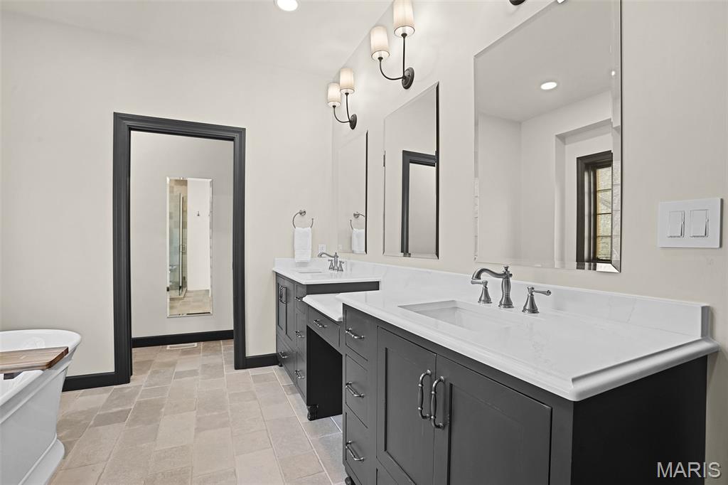 Meadowlake Farm - Residential