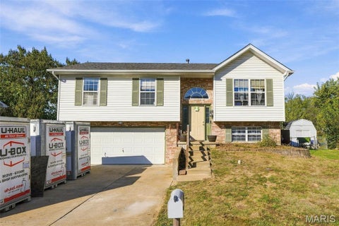 Photo of 1005 Parc Central Drive, Festus, MO 63028 (MLS # 26067975)
