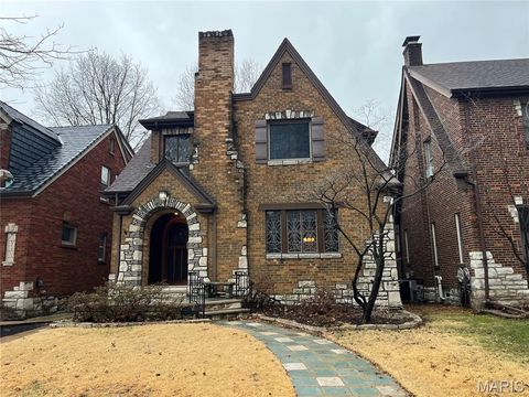 5866 Delor Street St Louis MO 63109