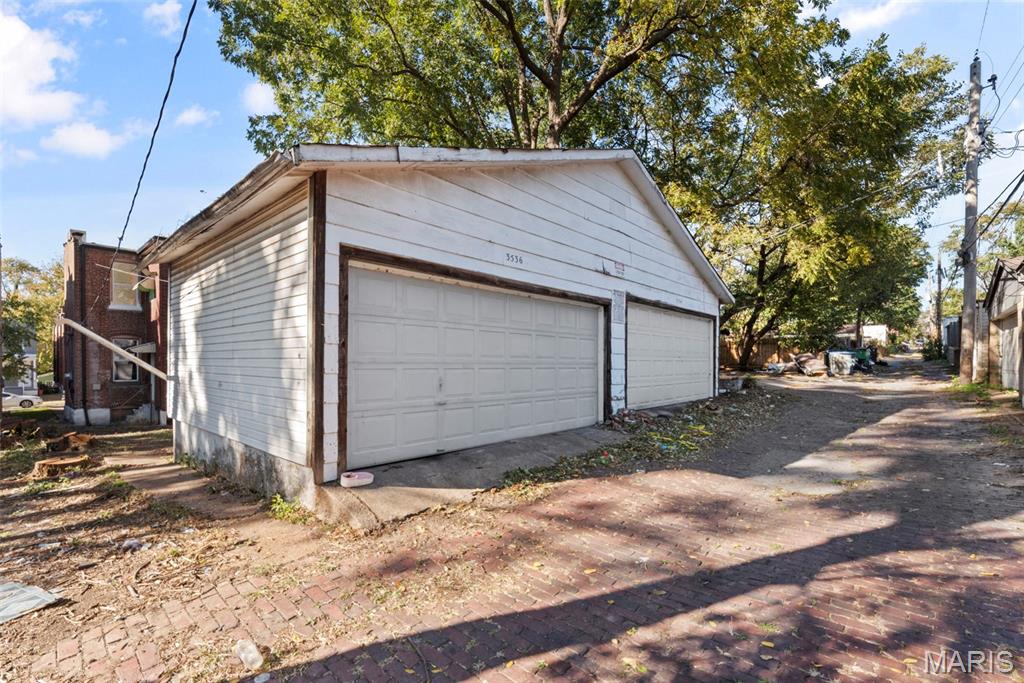 Guckers Add - Residential Income