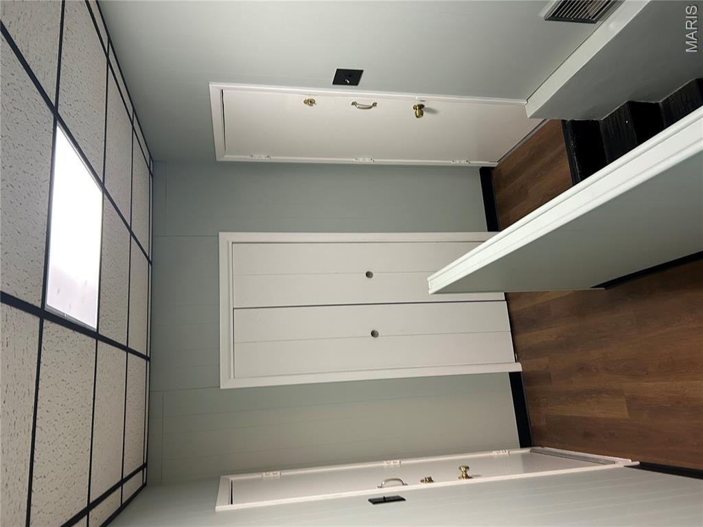 Alberta Terrace - Residential Lease