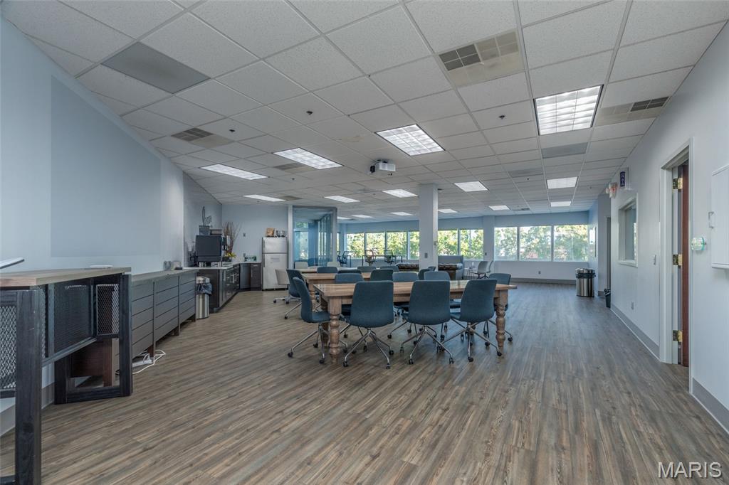 Spirit 40 Park Lts 8 & 9 Bdy Adj - Commercial Sale