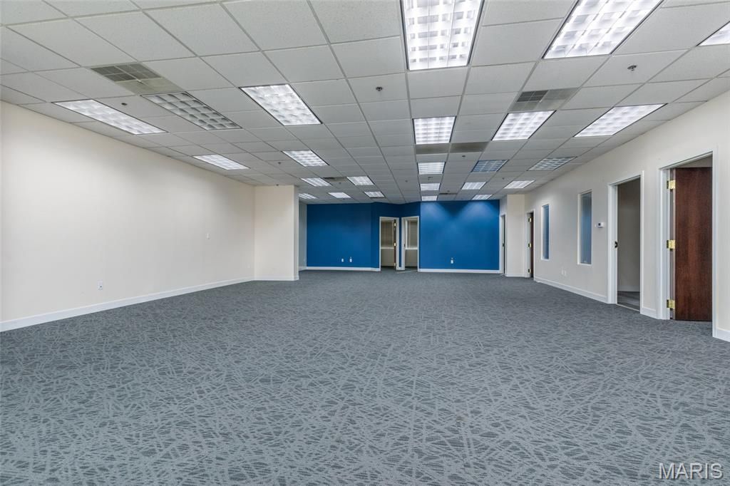 Photo of 702 Spirit 40 Park Drive, Chesterfield, MO 63005 (MLS # 25063470)