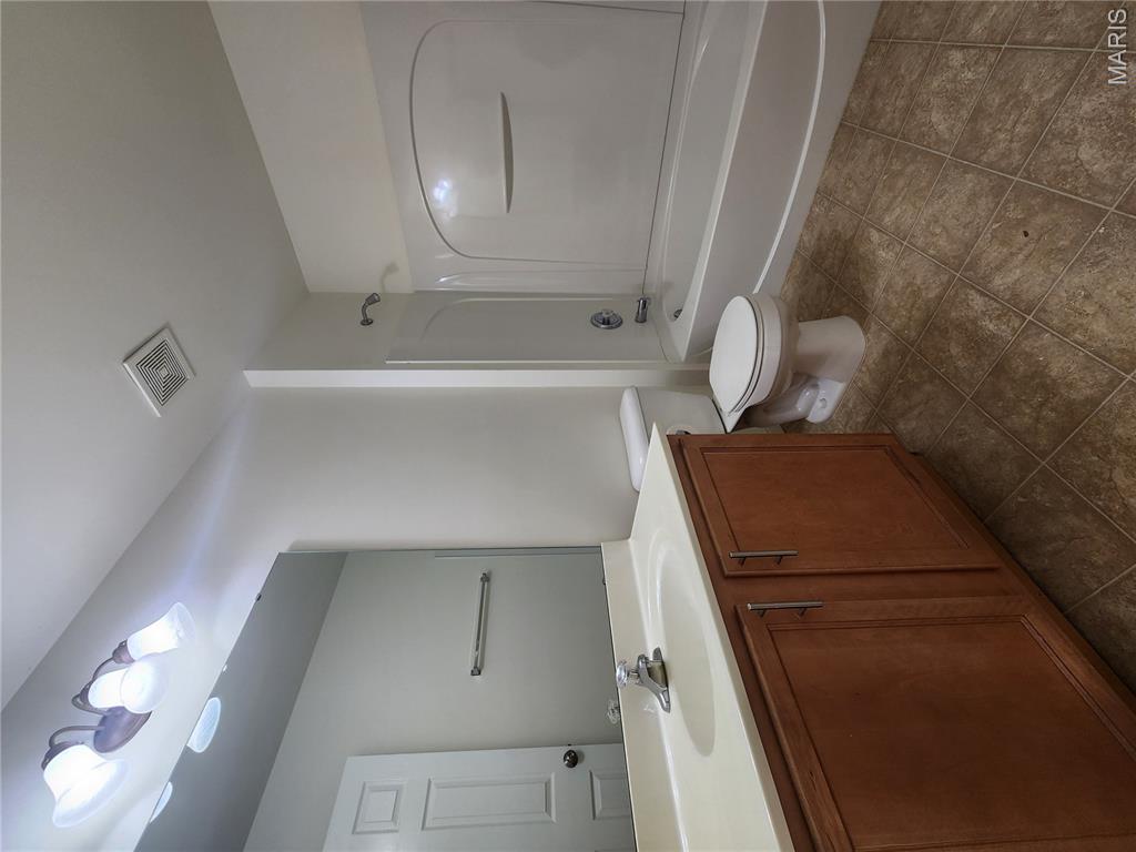 Candlewyck - Residential Lease