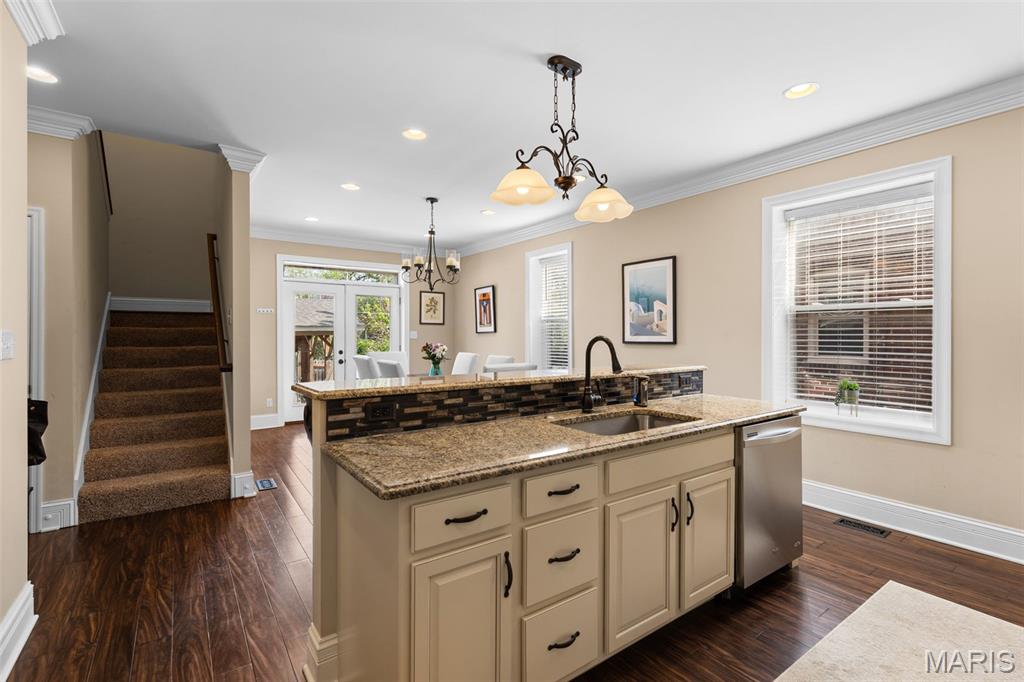 4623 Shenandoah Avenue-Condos - Residential