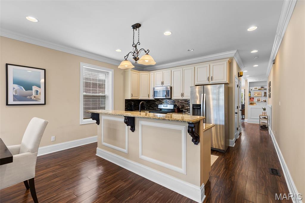 4623 Shenandoah Avenue-Condos - Residential