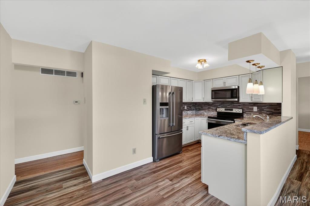 Susan Gardens 1 - Residential