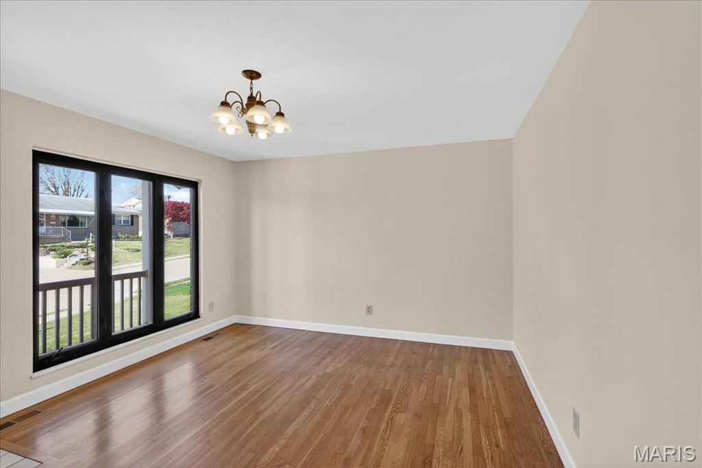 Susan Gardens 1 - Residential