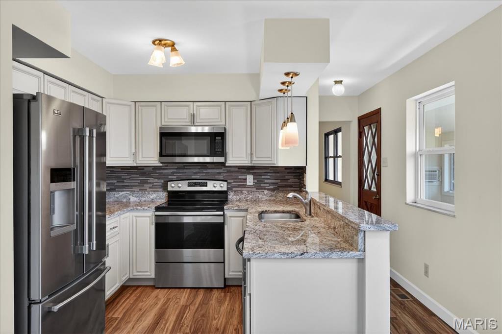 Susan Gardens 1 - Residential