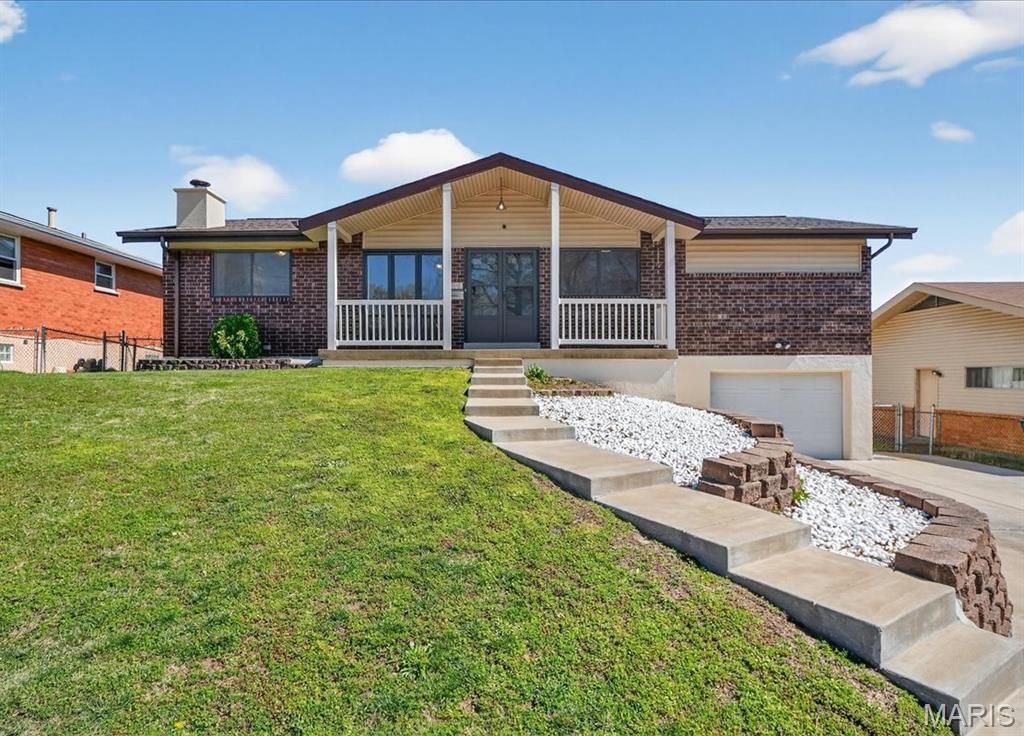 Photo of 4353 Debra Kay Lane, St Louis, MO 63123 (MLS # 26020373)