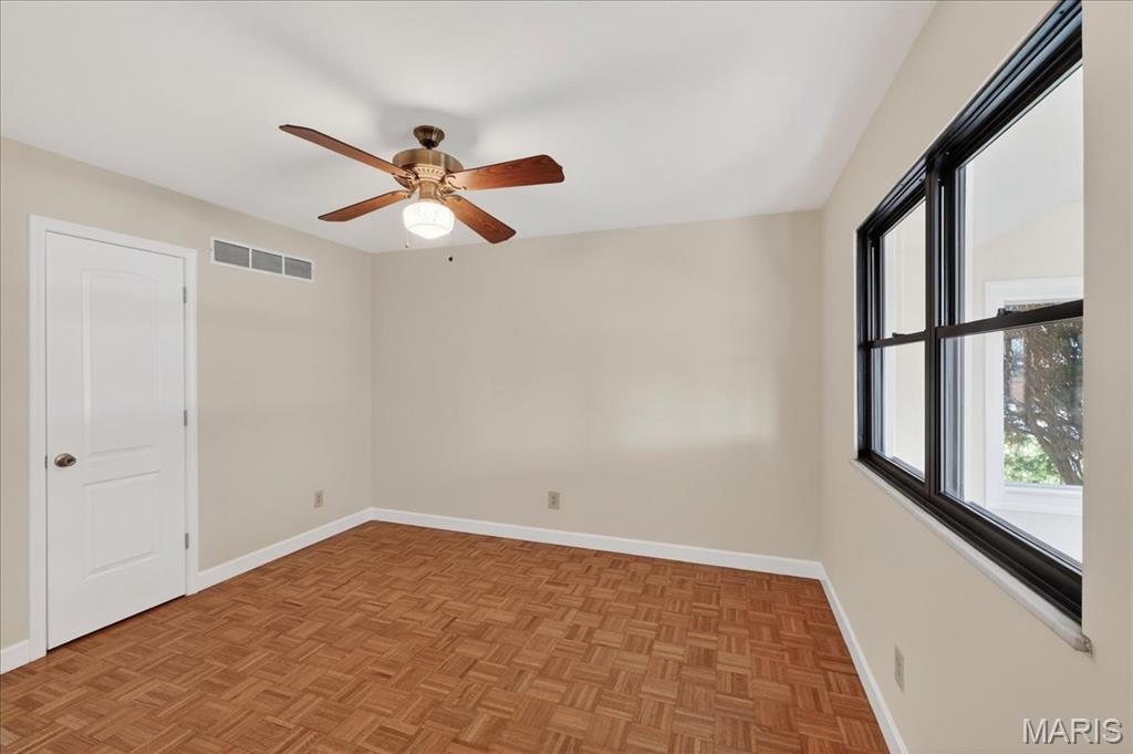 Susan Gardens 1 - Residential