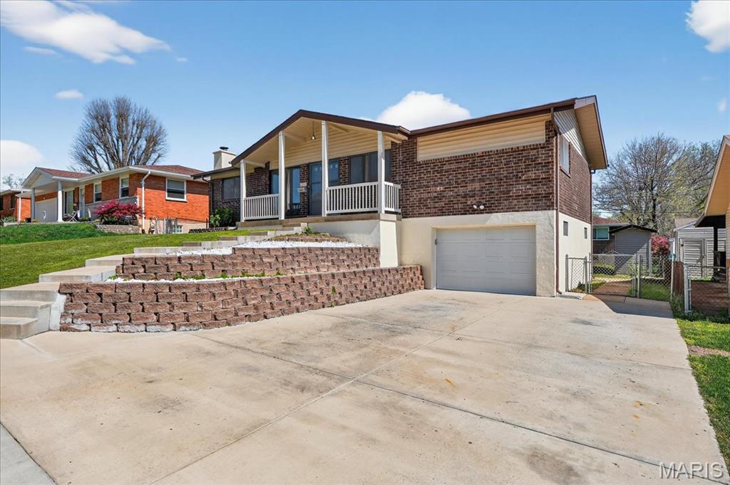 Susan Gardens 1 - Residential