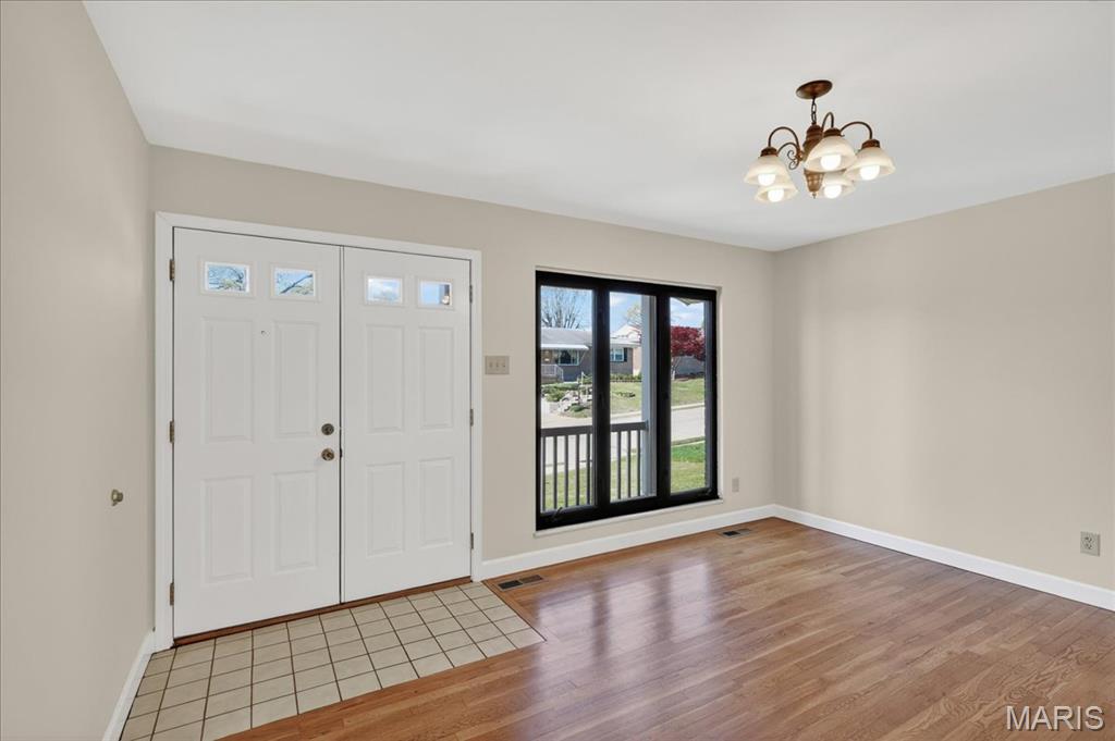 Susan Gardens 1 - Residential