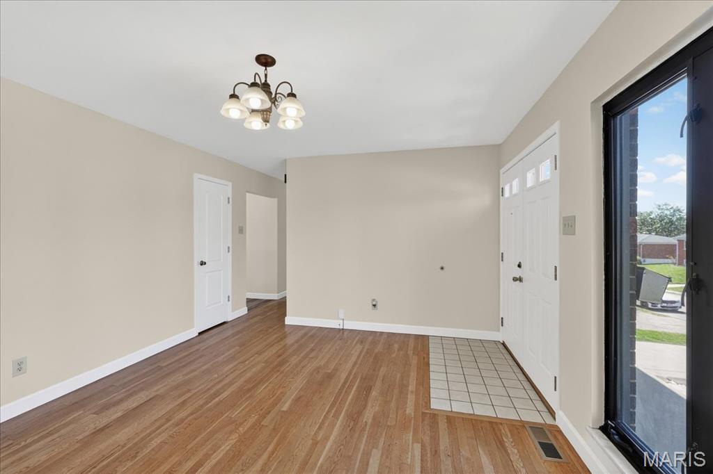 Susan Gardens 1 - Residential