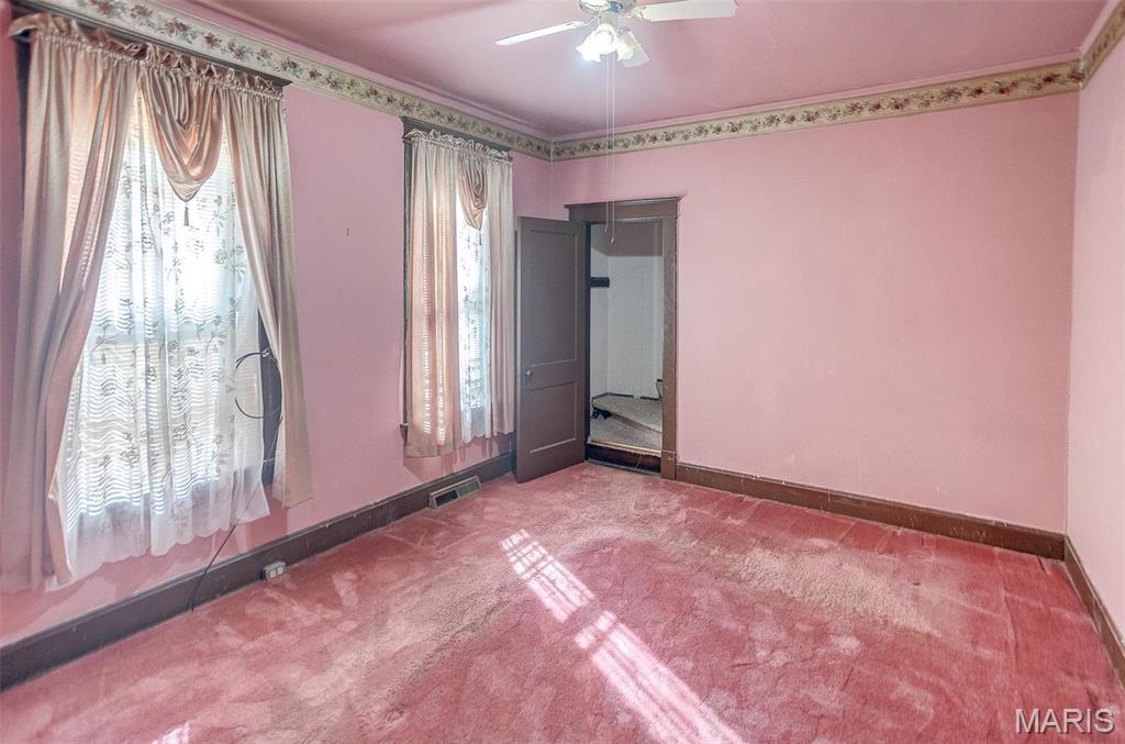 East St Louis, Illinois 62205, United States, 2 Bedrooms Bedrooms, ,1 BathroomBathrooms,Residential,Active,92847