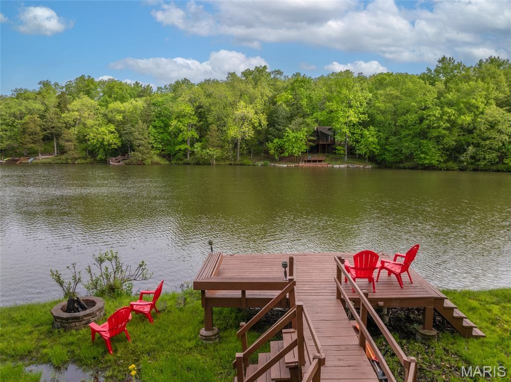 Photo of 709 Aspen Peak Drive, Innsbrook, MO 63390 (MLS # 26027089)