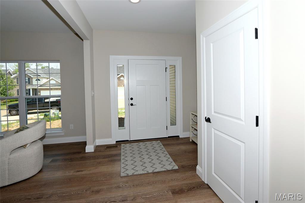 2021 Maryland Oaks Circle